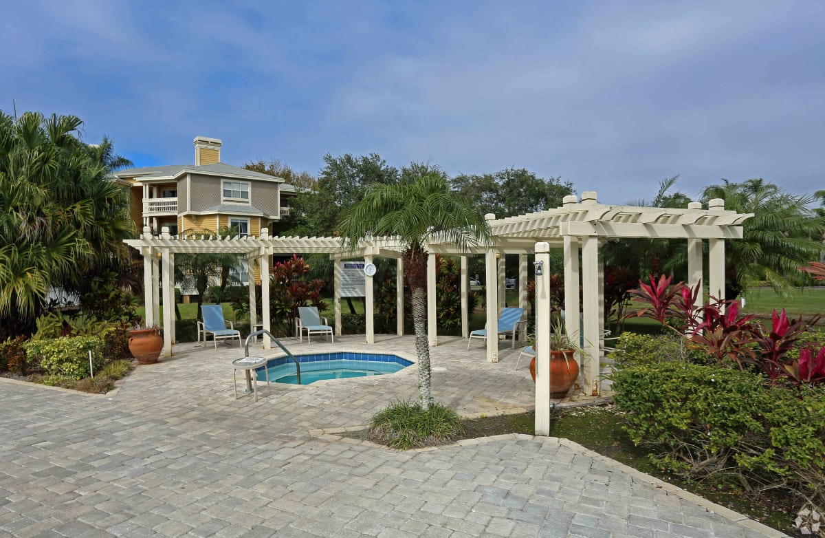 Apartments for Rent St Petersburg, FL Bridgewater Photos